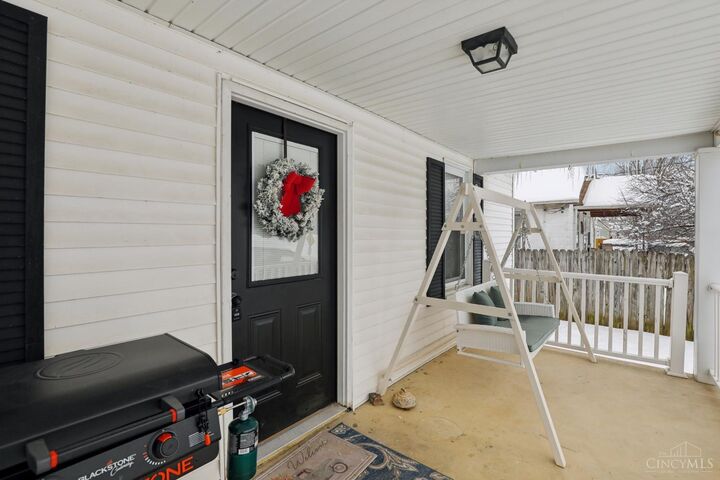 Property Photo:  402 Catherine Street  OH 45167 