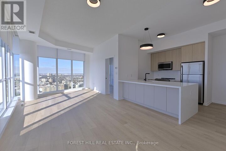 Property Photo:  70 Forest Manor Road 3506  ON M2J 0A9 