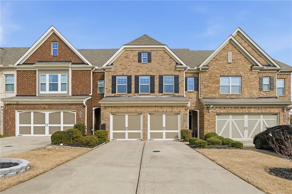 Property Photo:  1210 Hampton Oaks Drive  GA 30004 