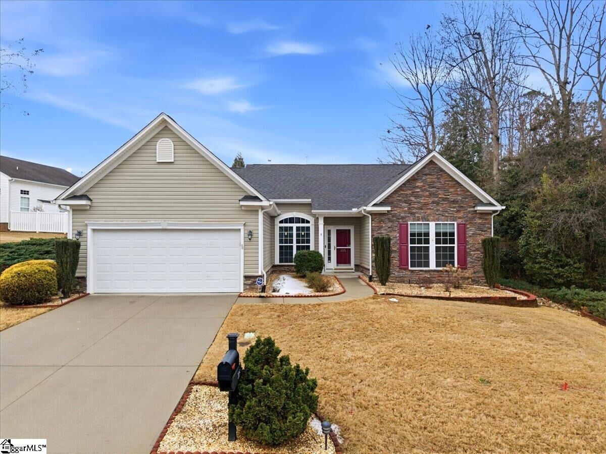 Property Photo: 205 Allendale Abbey Lane SC 29681