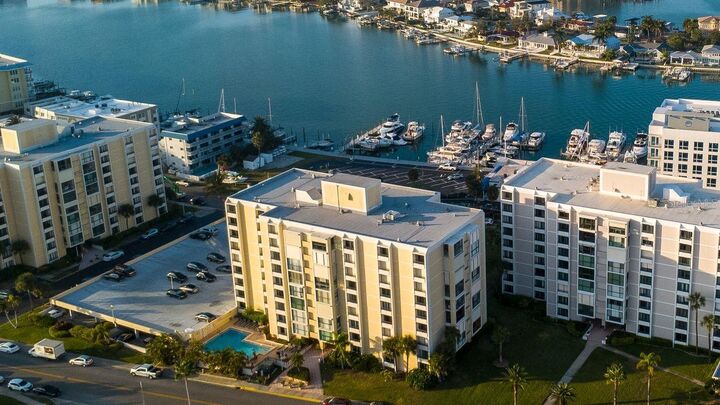 Property Photo:  830 S Gulfview Boulevard 502  FL 33767 