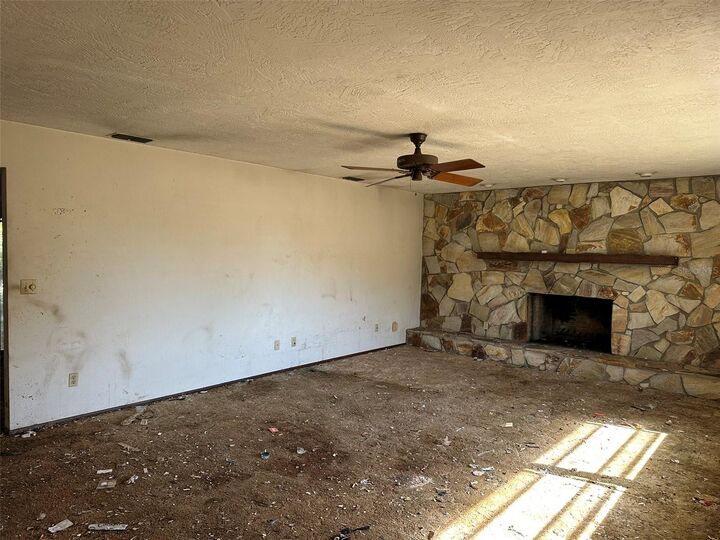 Property Photo:  1809 Georgia Avenue  FL 34683 