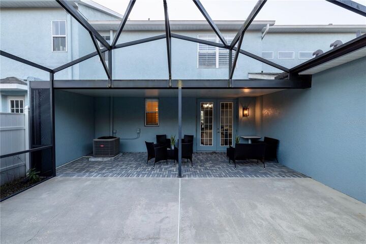 Property Photo: 3882 Cleary Way FL 32828