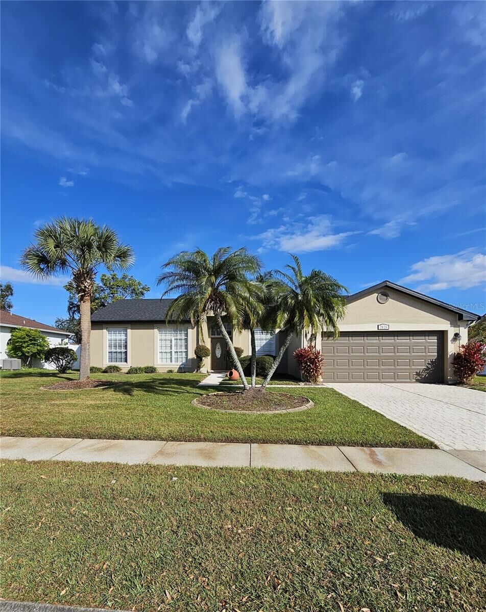 Property Photo:  2826 Middleton Circle  FL 34743 