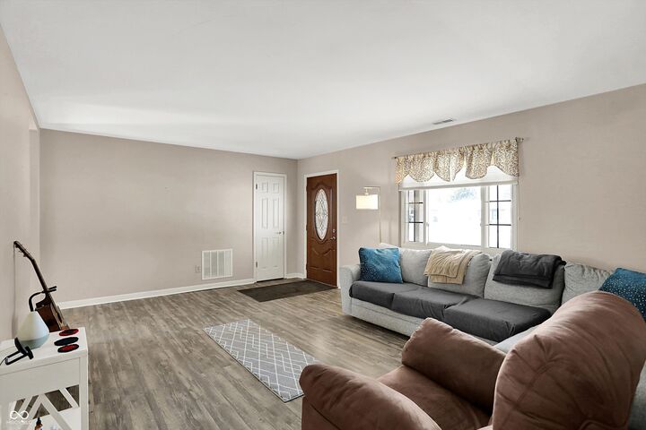 Property Photo: 2525 Colony Court IN 46280