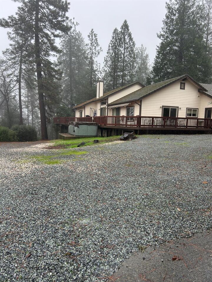 Property Photo:  19665 Eagle Ridge Road  CA 95631 
