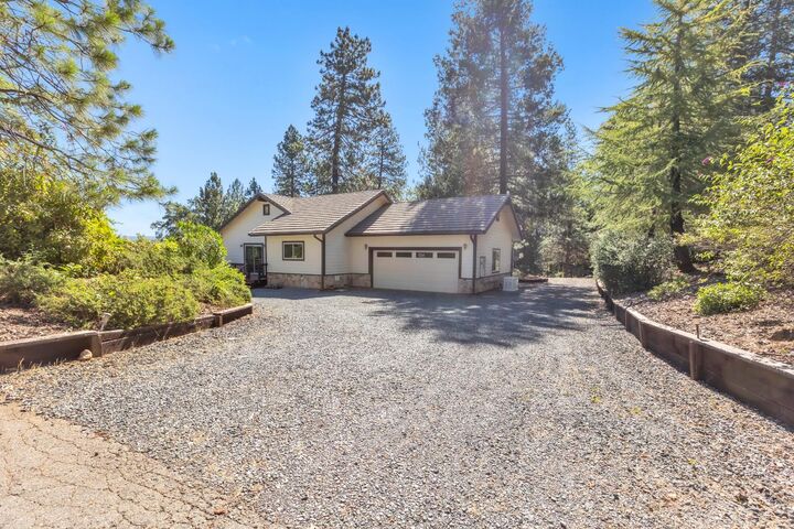 Property Photo:  19665 Eagle Ridge Road  CA 95631 