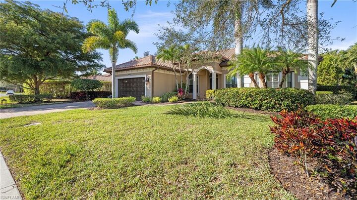 Property Photo:  8856 Lely Island Cir  FL 34113 