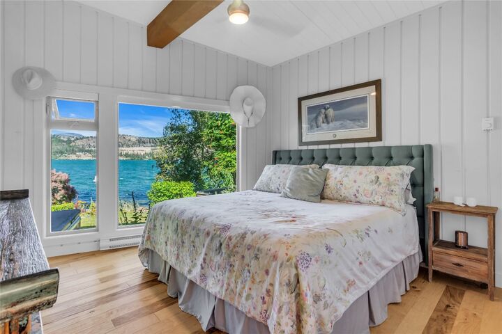 Property Photo: 12110 Trewhitt Road W BC V4V 2A6