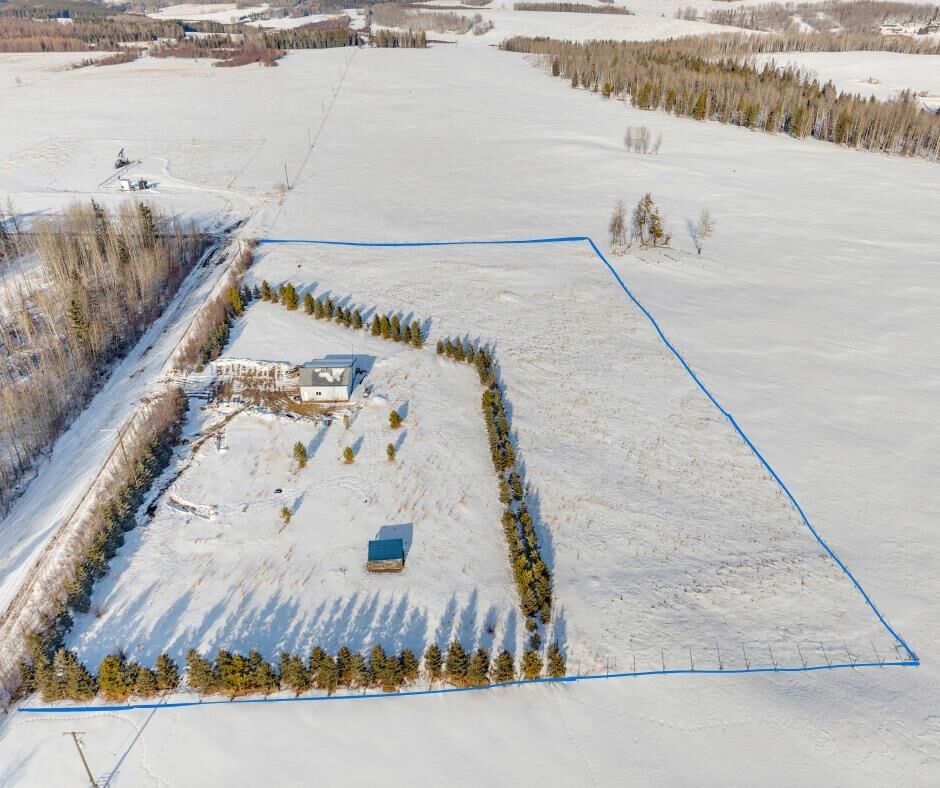 Property Photo:  414035 Range Road 6-2  AB T4T 1A3 