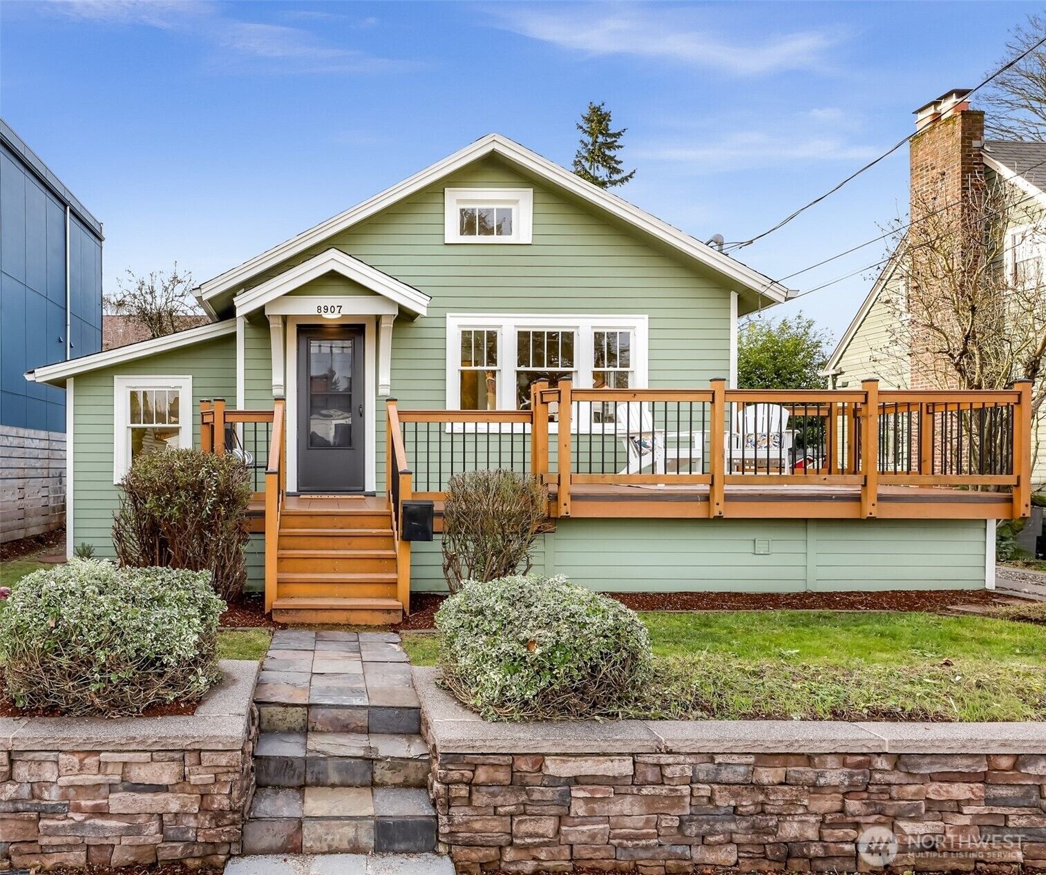 Property Photo:  8907  5th Avenue NE  WA 98115 