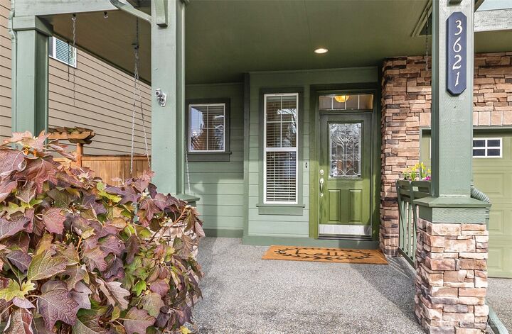 Property Photo:  3621  156th Place SE  WA 98012 
