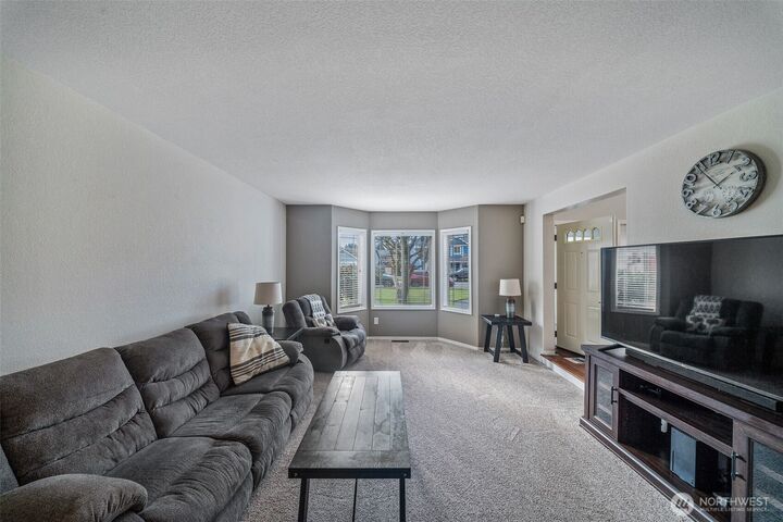Property Photo:  5513  Park Place Loop SE  WA 98503 
