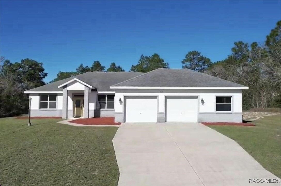 Property Photo: 5950 N Petunia Terrace FL 34465