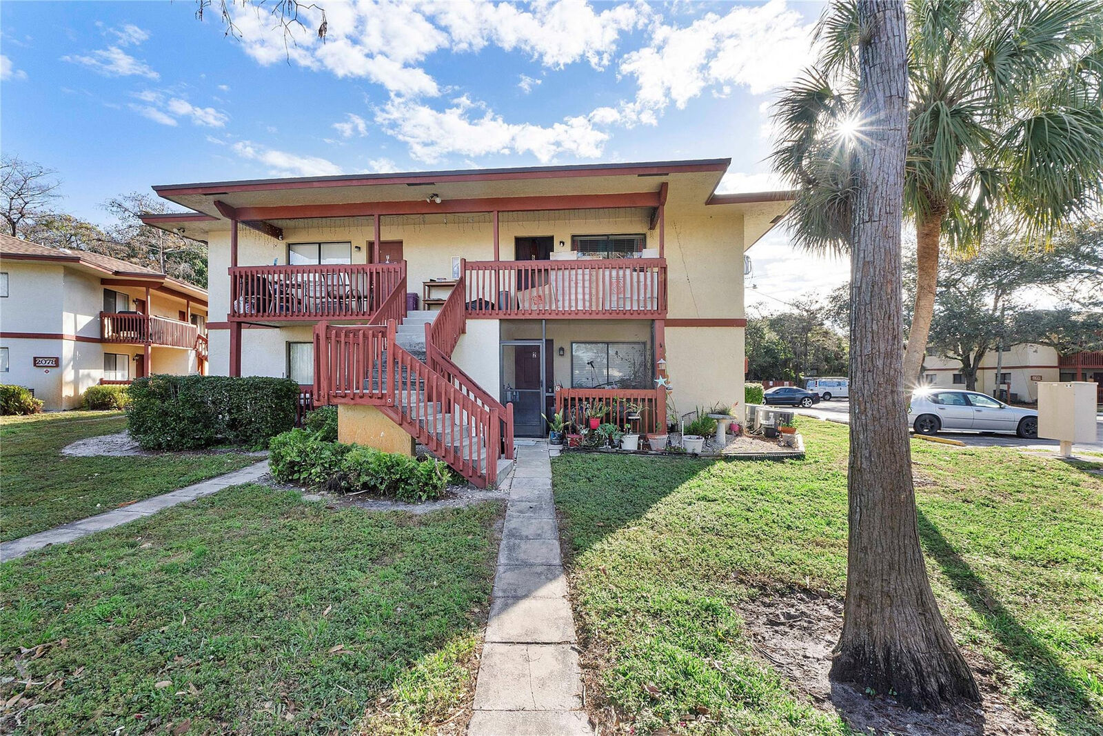 Property Photo:  2070 NW 43rd Terrace 6  FL 33313 