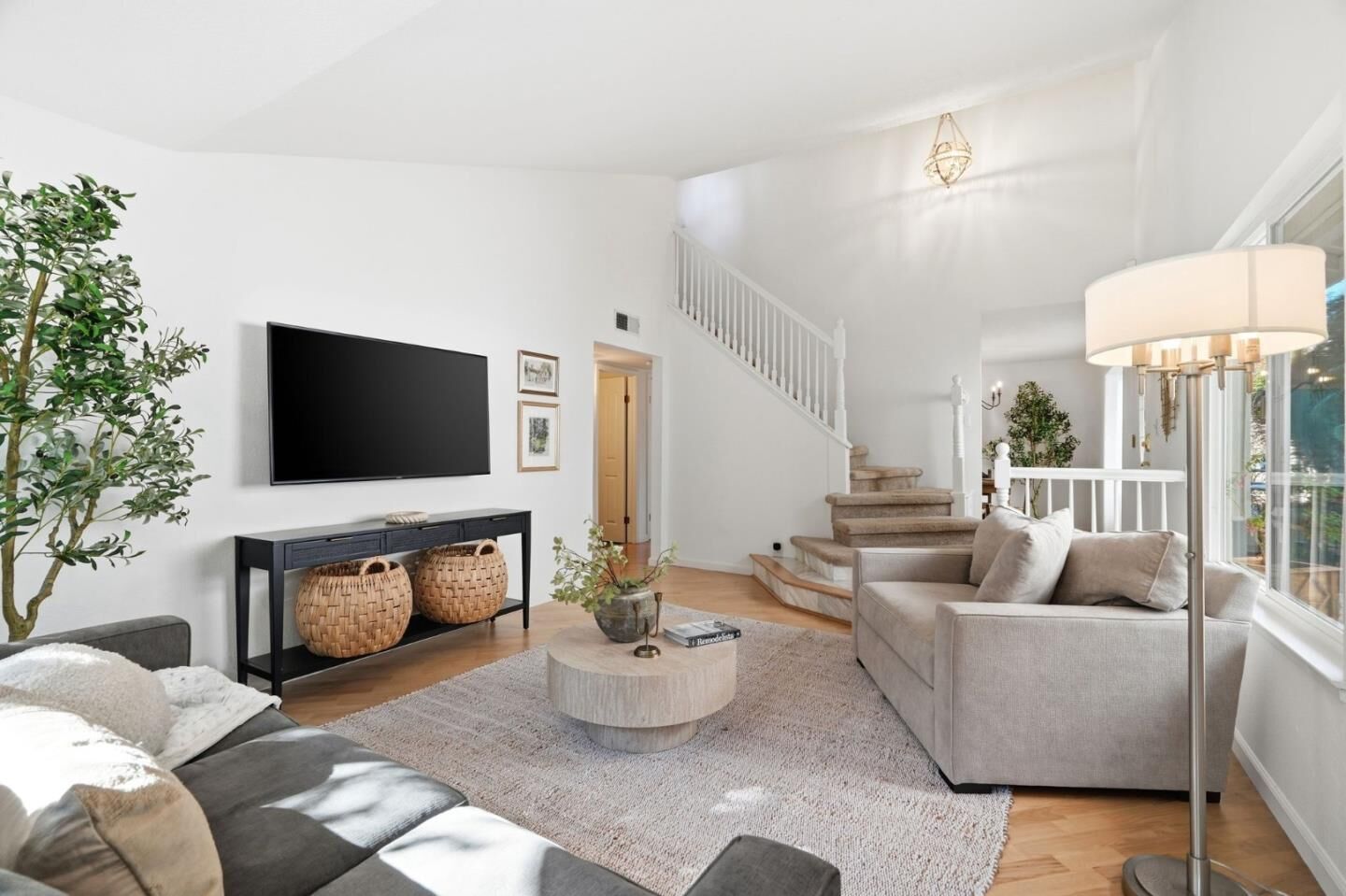 Property Photo:  1660 Tawnygate Way  CA 95124 