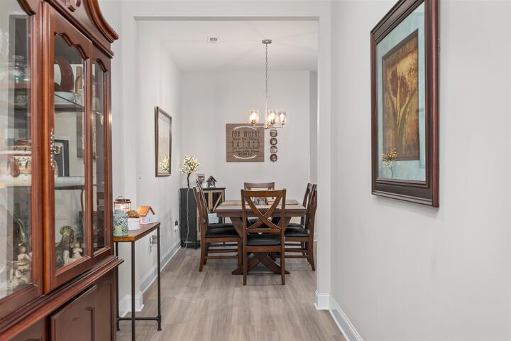 Property Photo: 433 Ronnie Dr AL 35640 - HARTSELL