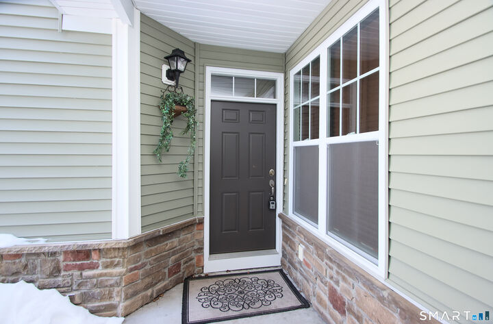 Property Photo:  72 Tucker Street 72  CT 06810 