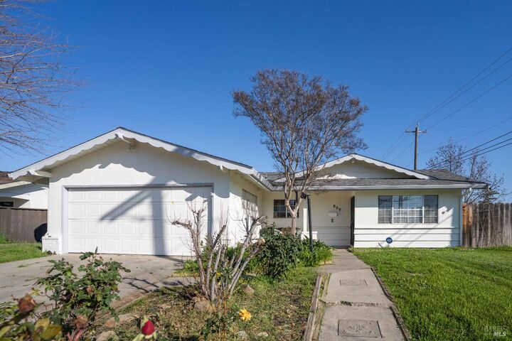 Property Photo:  800 N Washington Street  CA 95620 