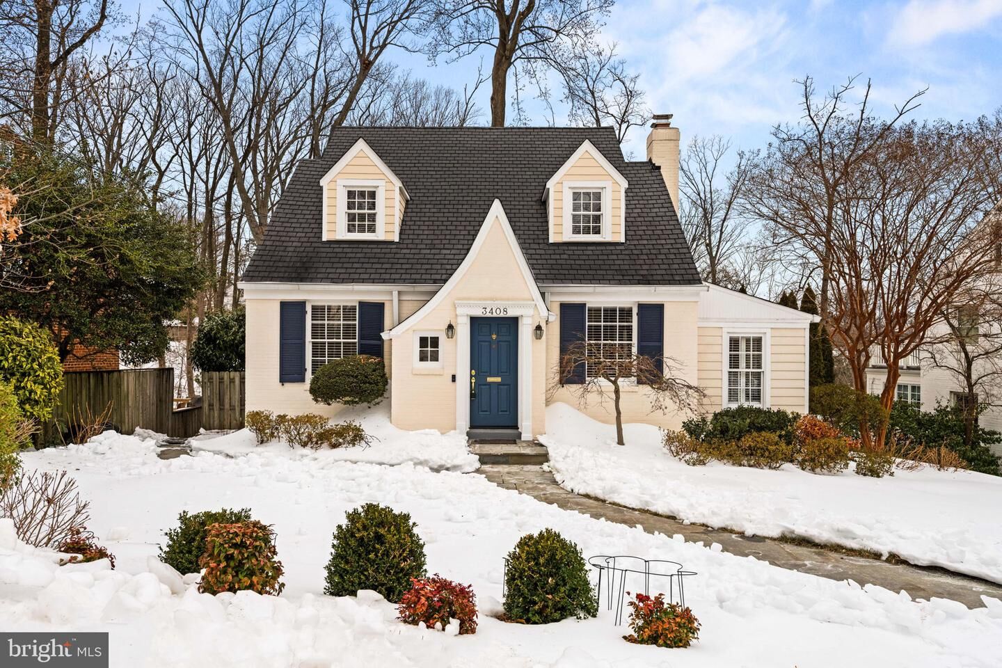 Property Photo: 3408 Alabama Avenue VA 22305