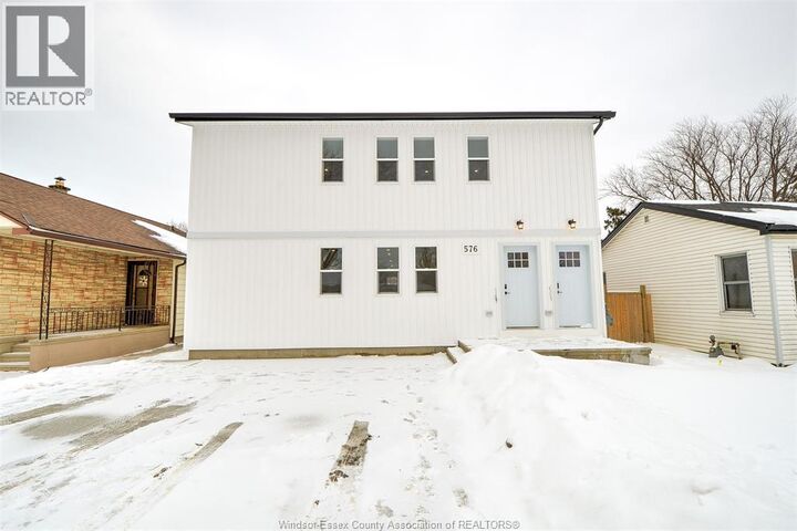 Property Photo:  576 Elinor  ON N8P 1E4 