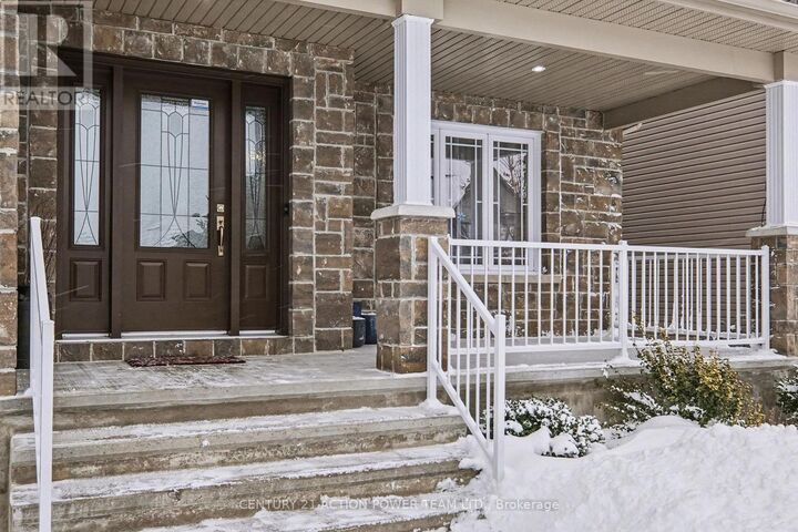 Property Photo:  7 Richer Street West  ON K0A 1R0 