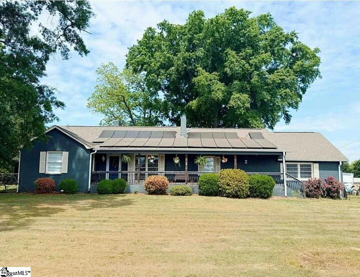 Property Photo:  148 Virginia Avenue  SC 29341 