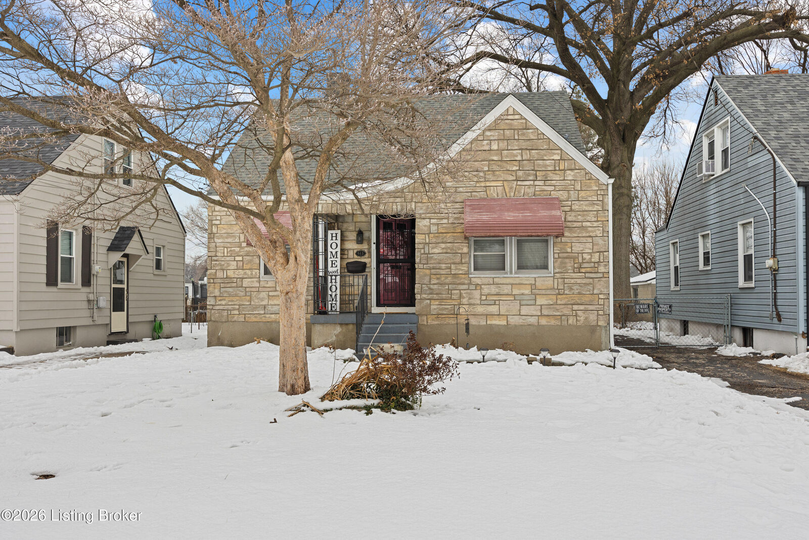 Property Photo: 613 Creel Ave KY 40208