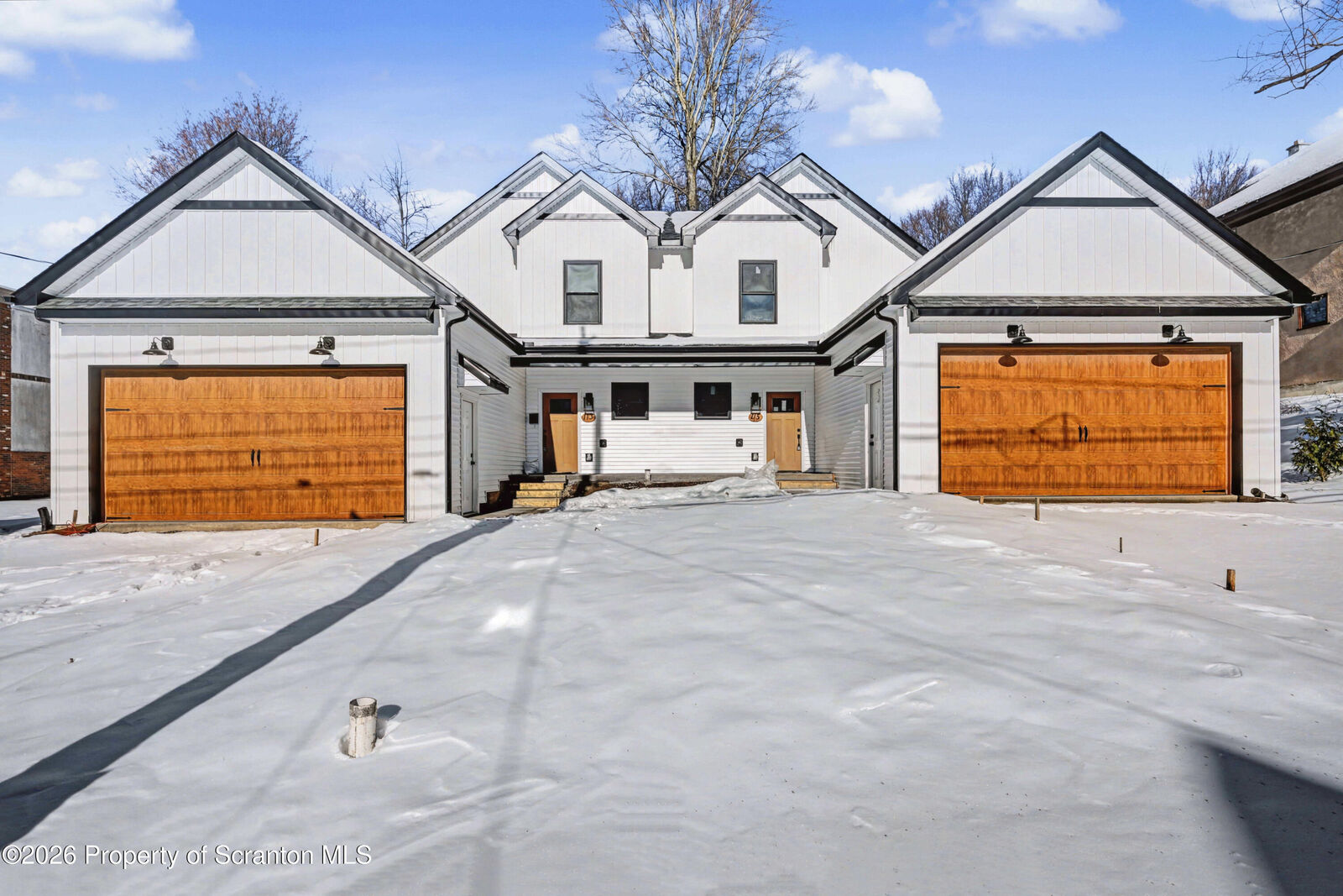 Property Photo:  113 E Pine Street  PA 18512 