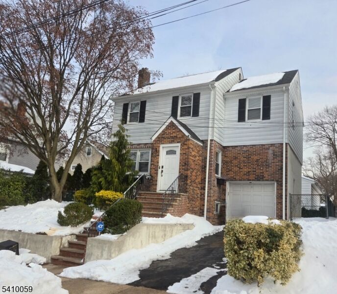 Property Photo:  48 Freeman Pl  NJ 07110 