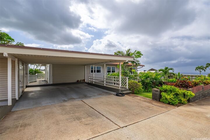 Property Photo:  92-889 Kohupono Street  HI 96707 