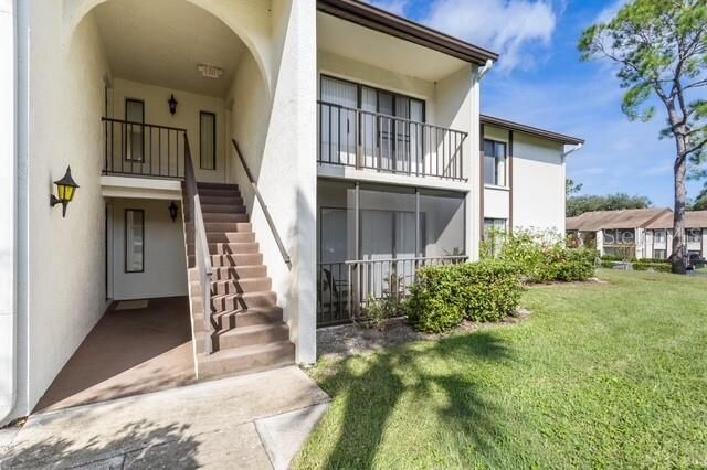 Property Photo:  2522 Pine Ridge Way S D2  FL 34684 