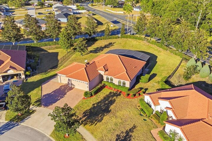 Property Photo:  10220 Yonaomi Circle  FL 34711 