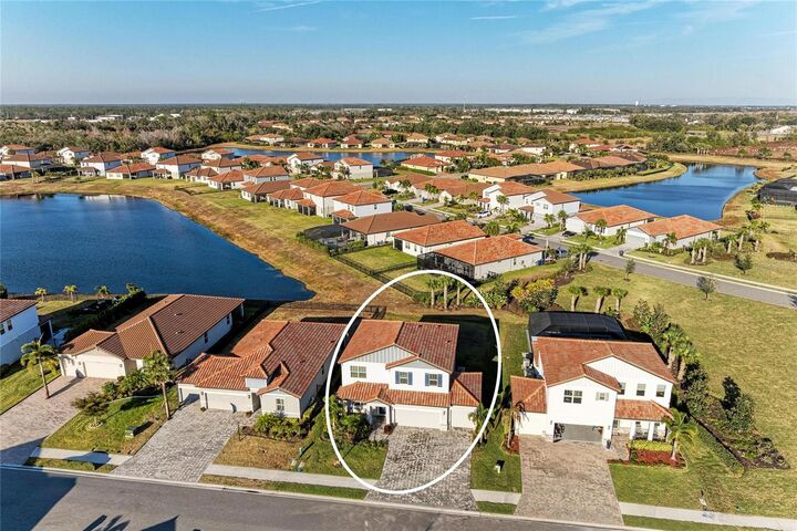 Property Photo:  13827 Green Hammock Place  FL 34211 