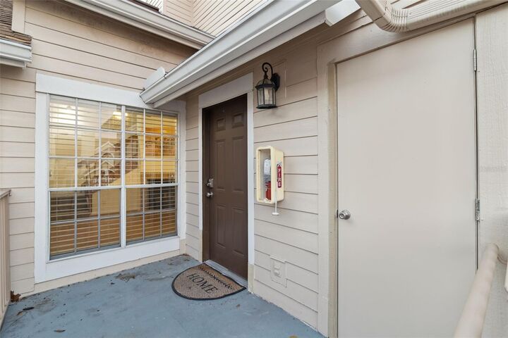 Property Photo: 625 Greencove Terrace 118 FL 32714