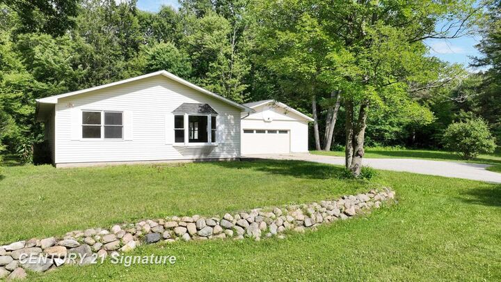 Property Photo: 10293 Carr Road MI 48655-8627