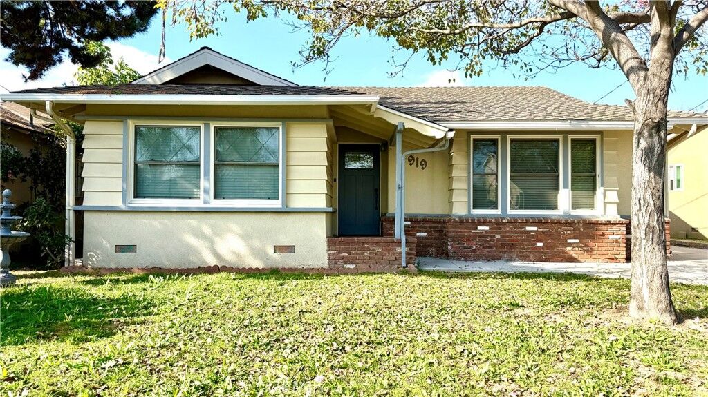 Property Photo:  4919 Willmonte  CA 91780 