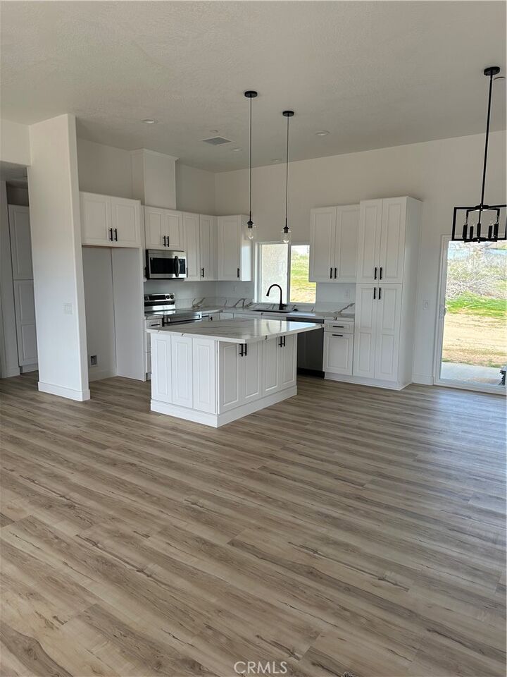 Property Photo:  16353 Smokethorn Road  CA 92307 