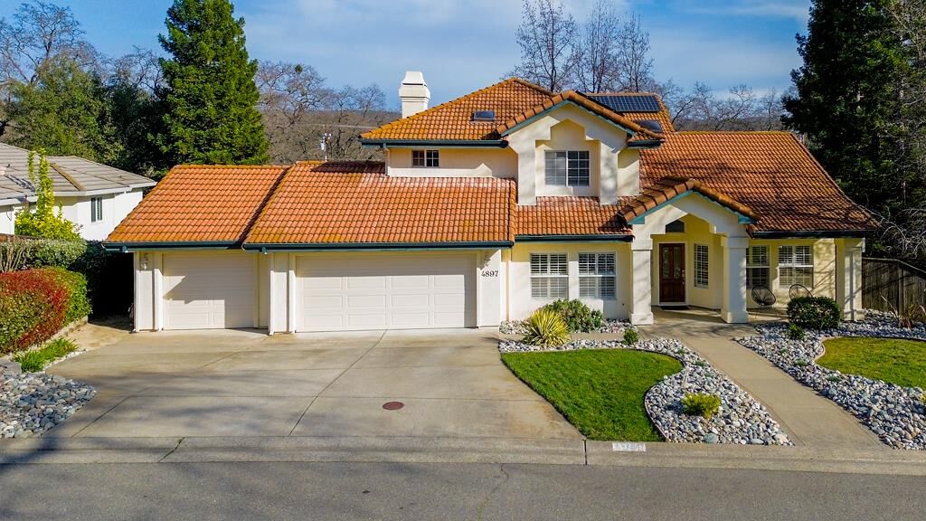 Property Photo:  4897 Danbury Circle  CA 95762 