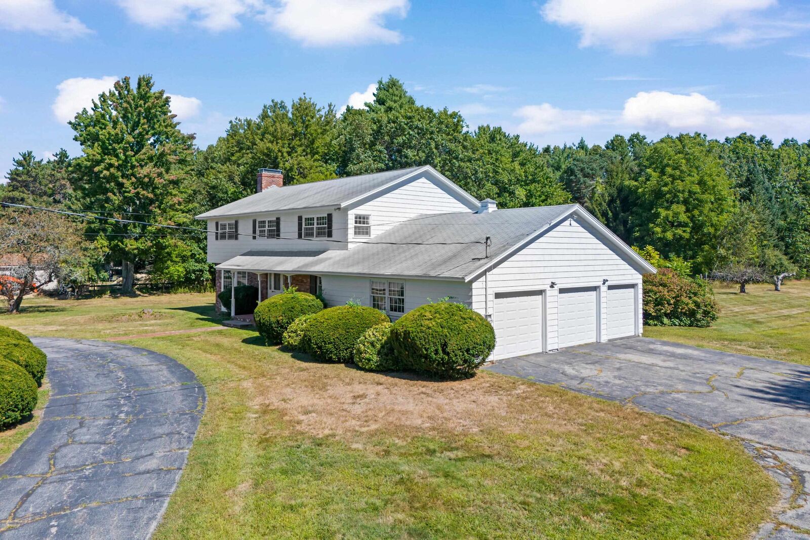 Property Photo:  289 South Street  NH 03301 