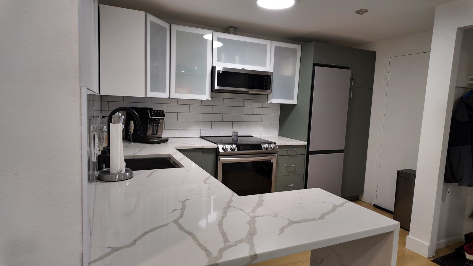 Property Photo: 99 Cluff Crossing Road NH 03079