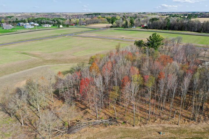 Property Photo:  5270 389th Trail  MN 55056 