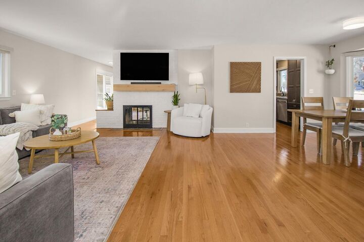 Property Photo:  2945 Aquila Avenue S  MN 55426 