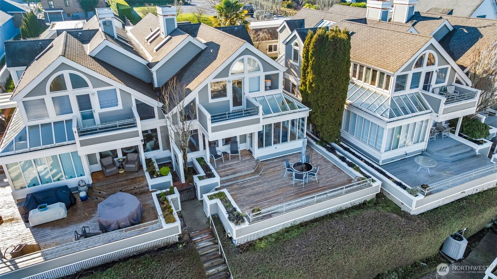 Property Photo:  3503  Harborview Drive 2  WA 98332 