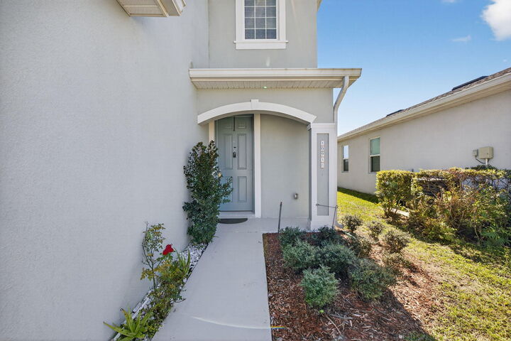 Property Photo:  10916 SW Robbia Way  FL 34987 
