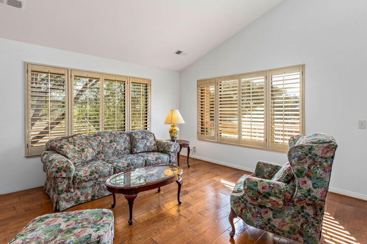 Property Photo:  665 Hillside Drive  CA 93463 