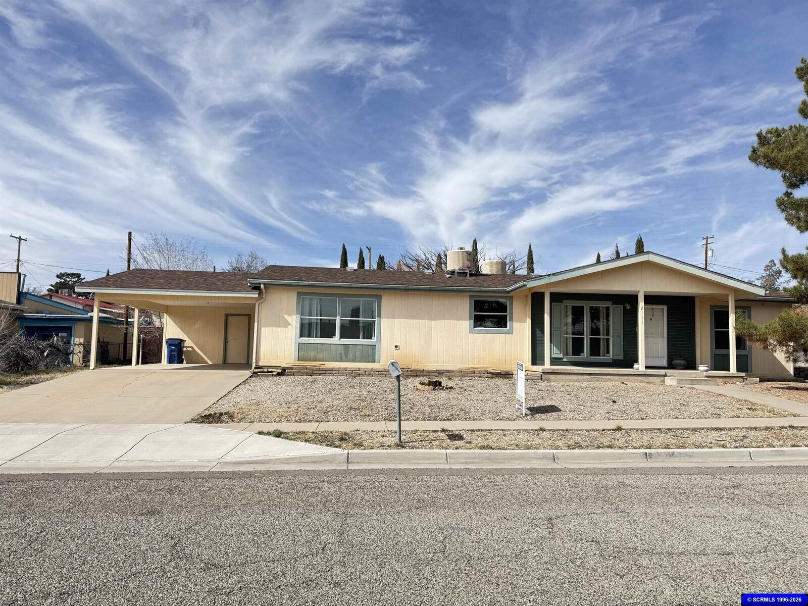 Property Photo:  2111 N Cactus Street  NM 88061 