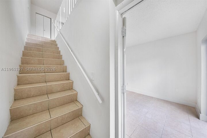 Property Photo: 1283 W 42nd St 2 FL 33012