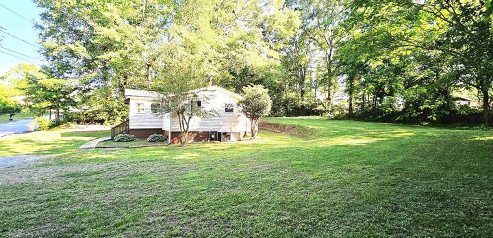 Property Photo: 508 S Church Ave SC 29356