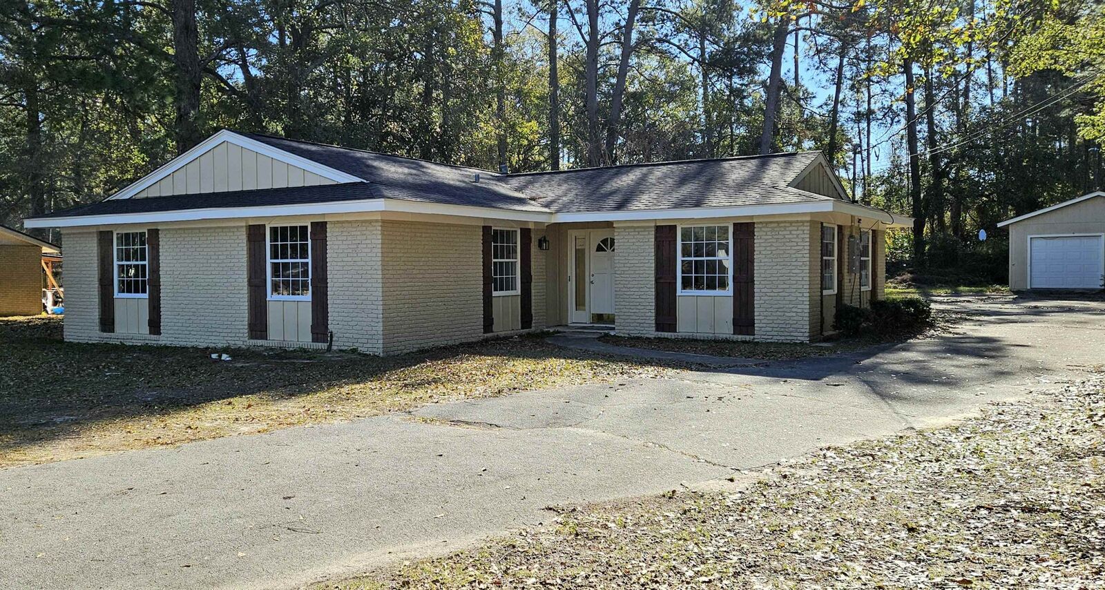 Property Photo: 1012 Remington Avenue GA 31792